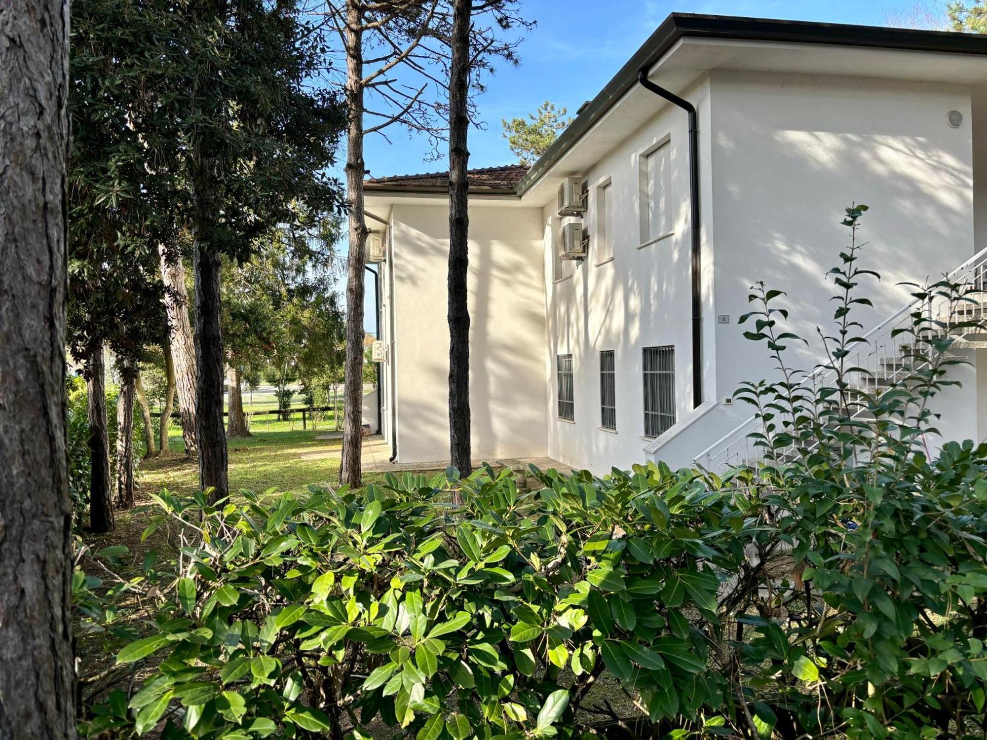 Villa Giorgio 2 Mare E Pineta Bibione Luaran gambar